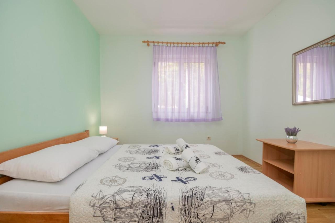 Apartments Zdravka Lokva Rogoznica Esterno foto